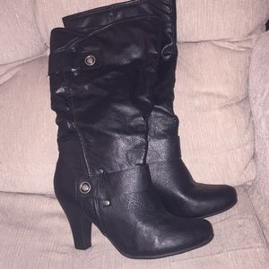 Ana Black Genuine Leather Heeled Boots Size 6.